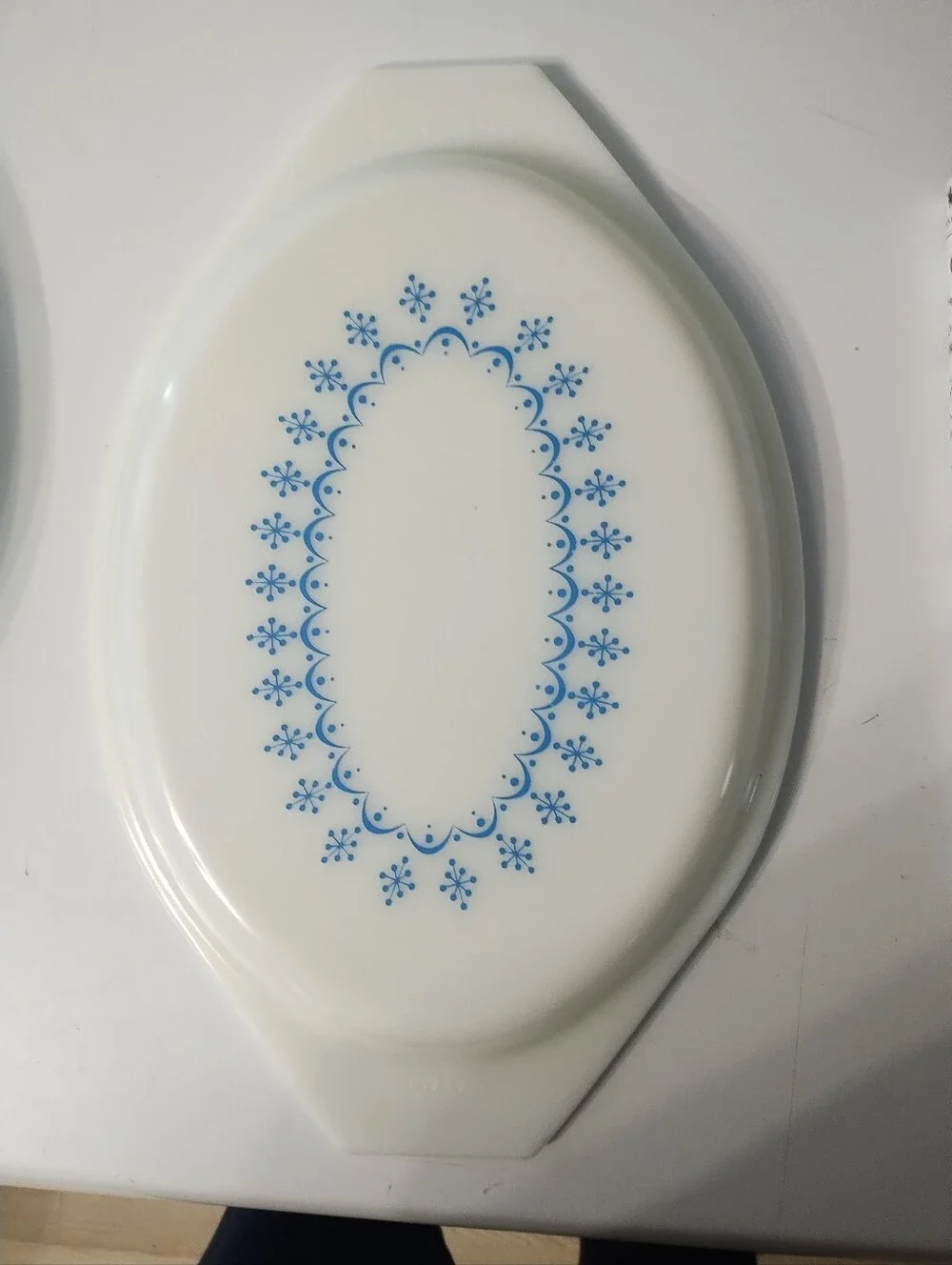 Vintage pyrex Blue Snowflake Garland Divided Casserole Dish - With Original Lid